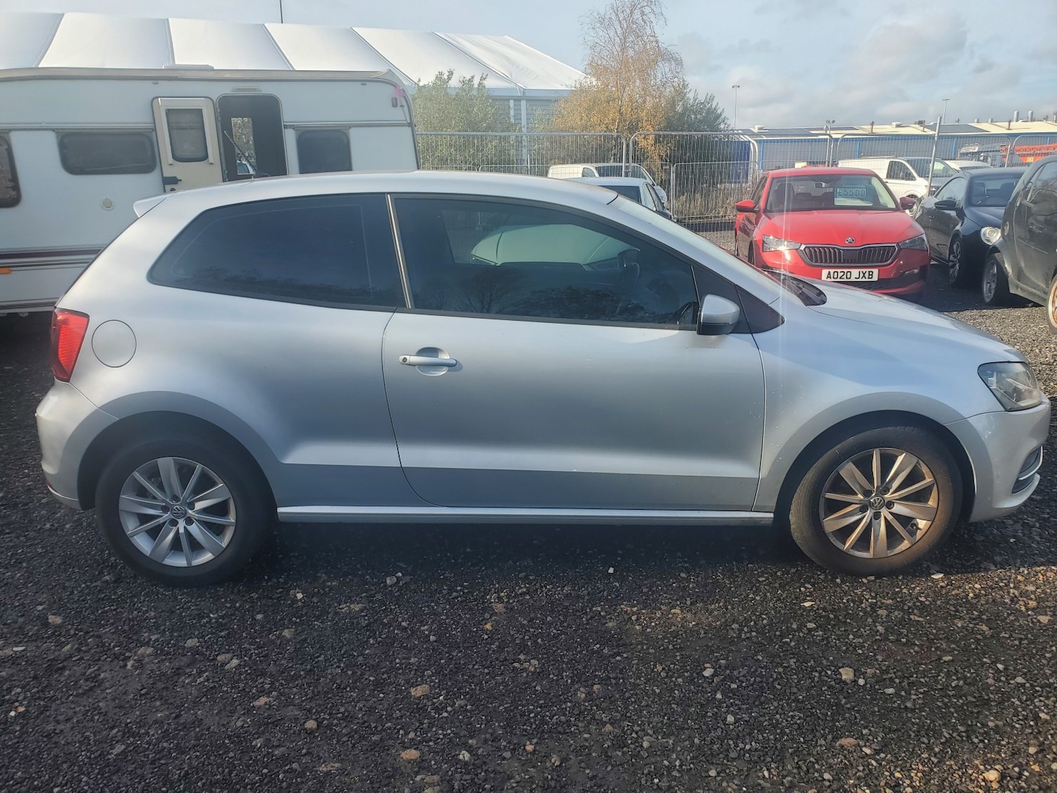 Used Volkswagen Polo 2015 for sale - 76571163: Photo 9