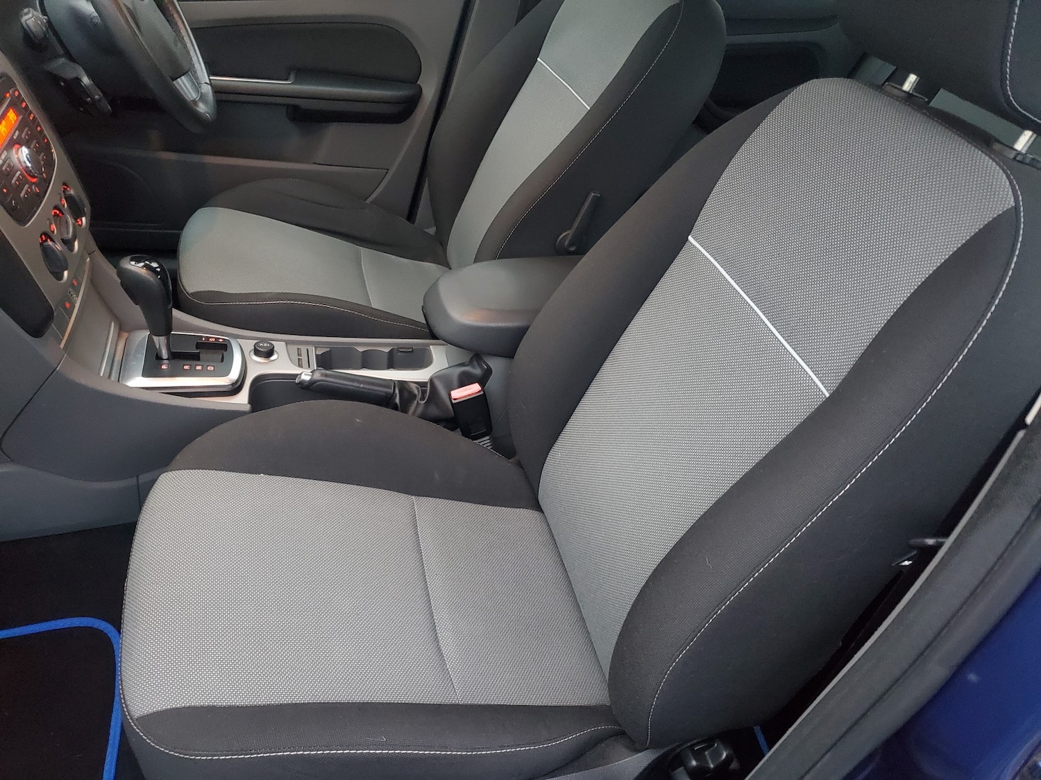 Used Ford Focus 2010 for sale - 76712699: Photo 19