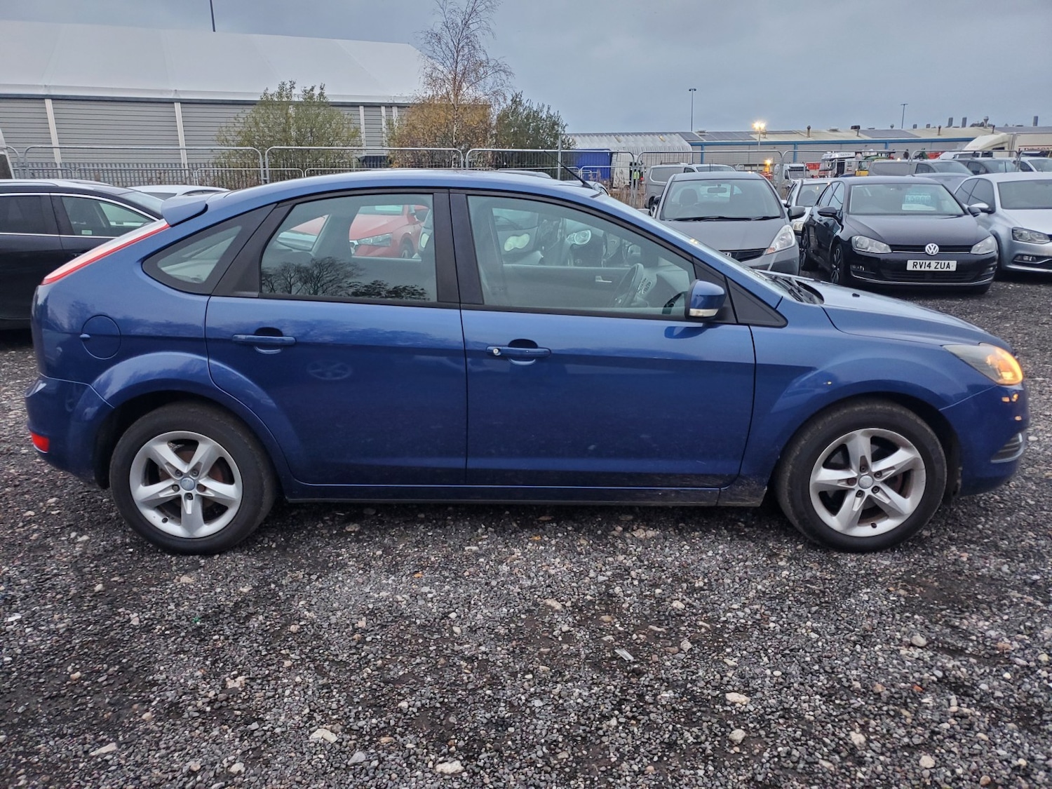 Used Ford Focus 2010 for sale - 76712699: Photo 9