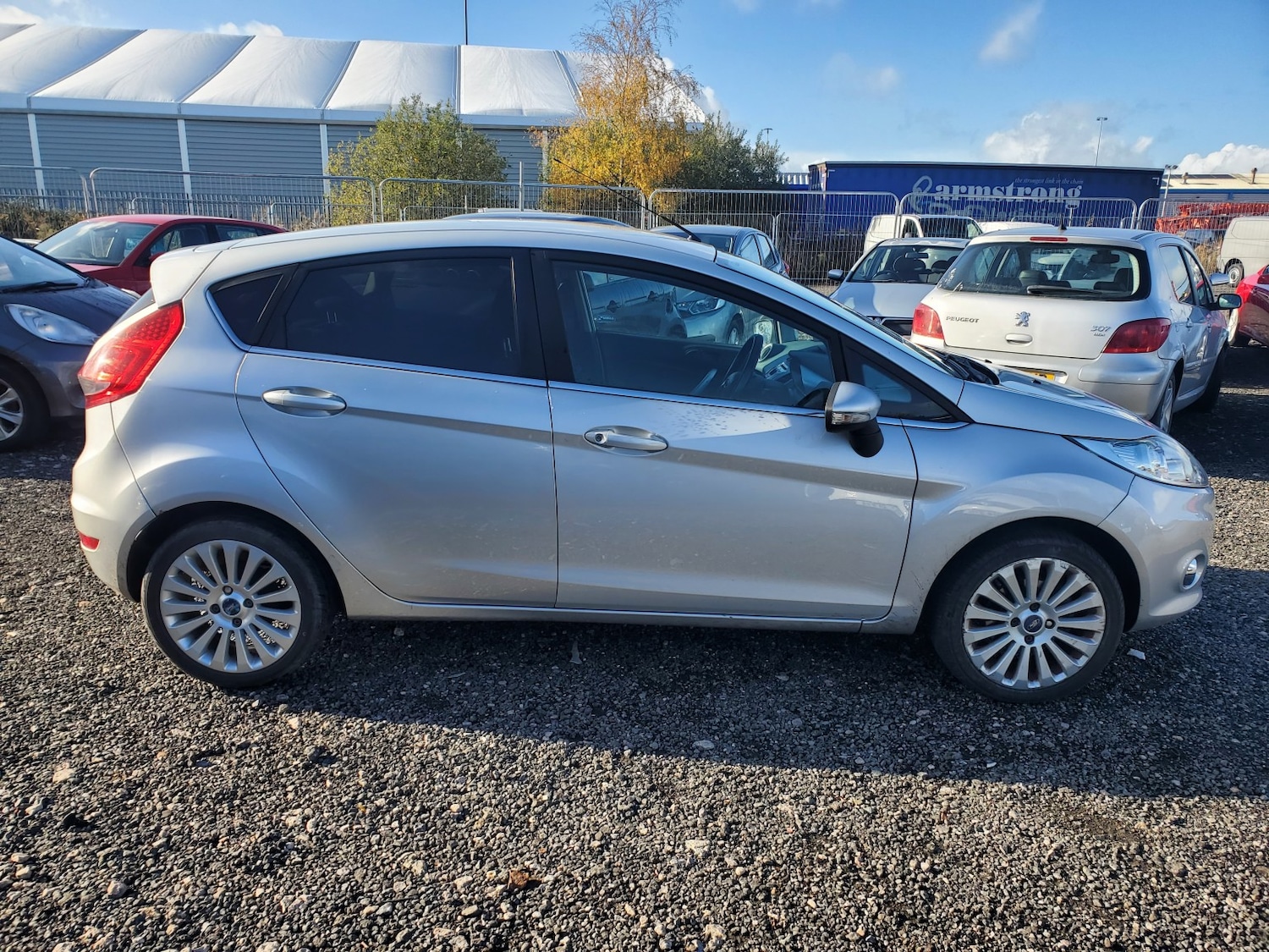 Used Ford Fiesta 2010 for sale - 76521163: Photo 8