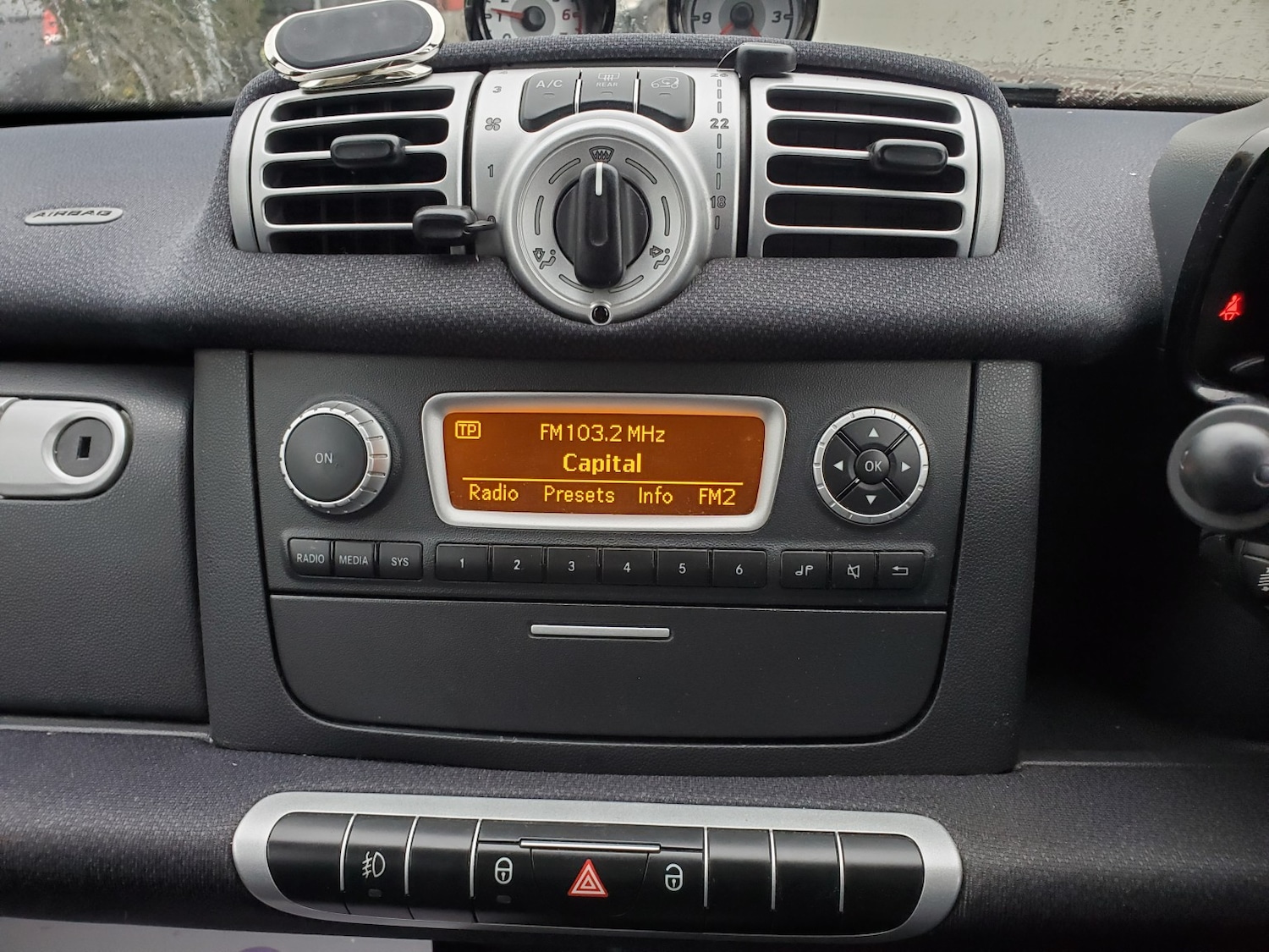 Used smart fortwo 2012 for sale - 76769922: Photo 13