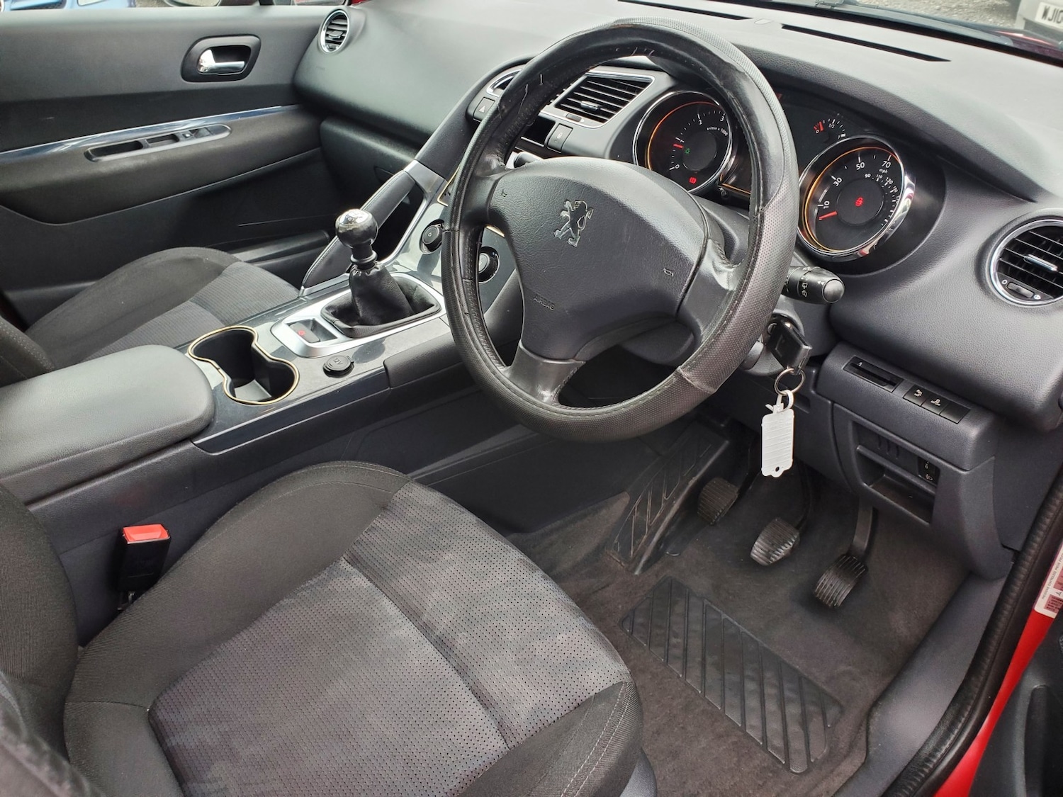 Used Peugeot 3008 2011 for sale - 76312312: Photo 10