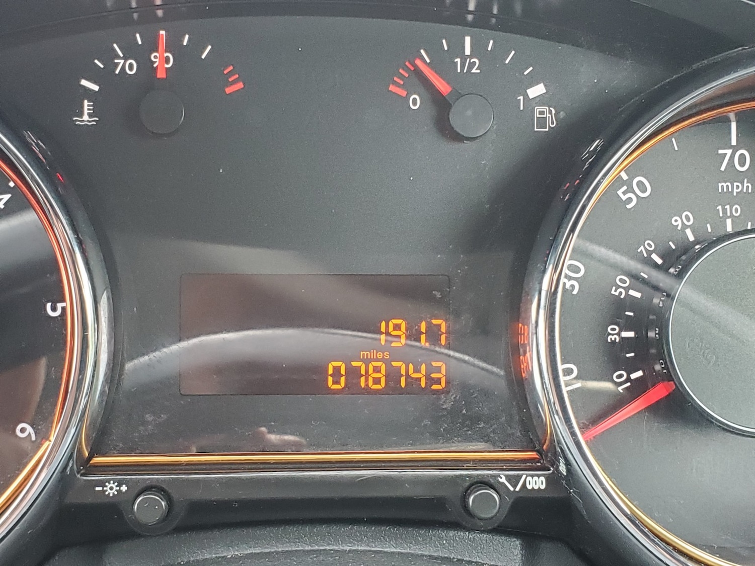 Used Peugeot 3008 2011 for sale - 76312312: Photo 16
