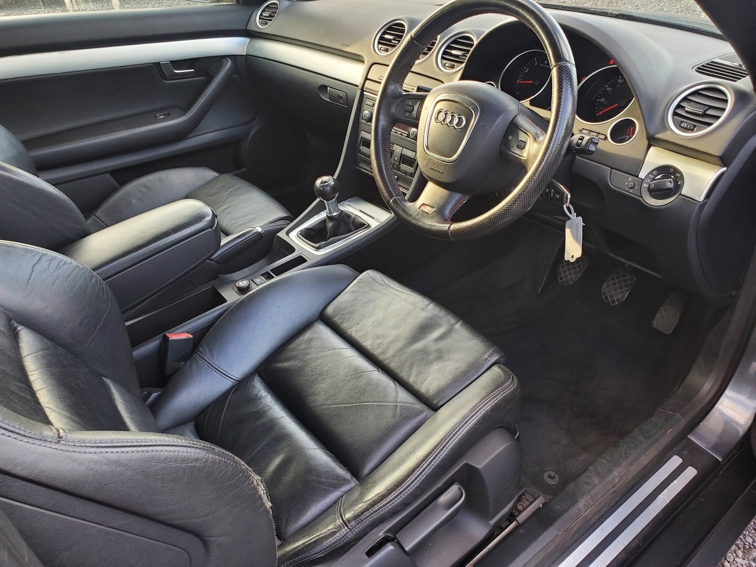 Used Audi A4 2006 for sale - 76769404: Photo 2