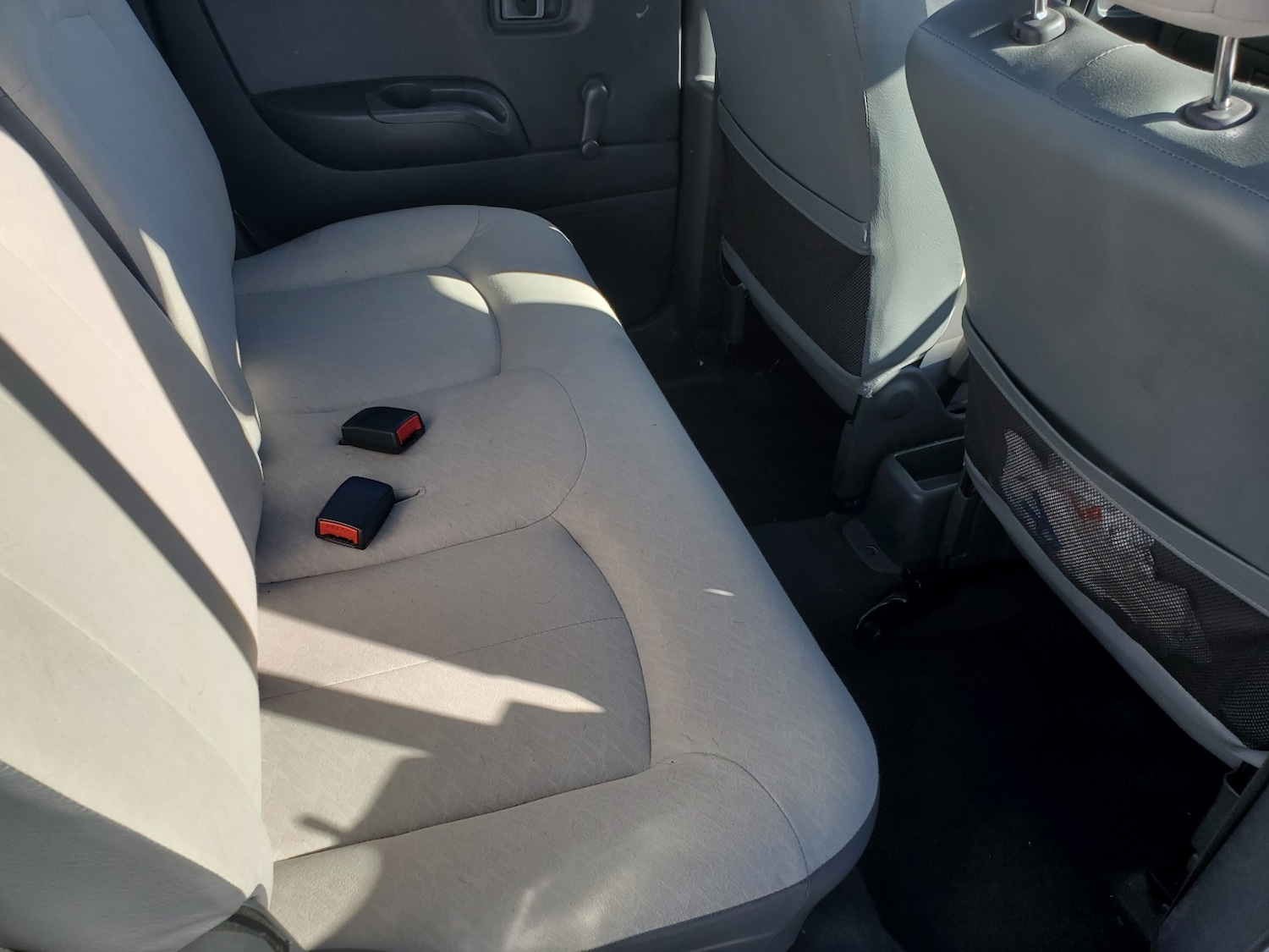 Used Perodua Kenari 2010 for sale - 76263386: Photo 12