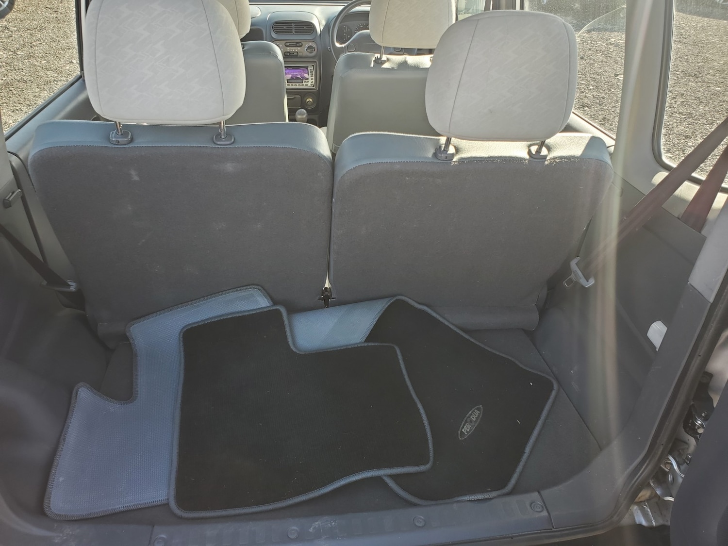 Used Perodua Kenari 2010 for sale - 76263386: Photo 14