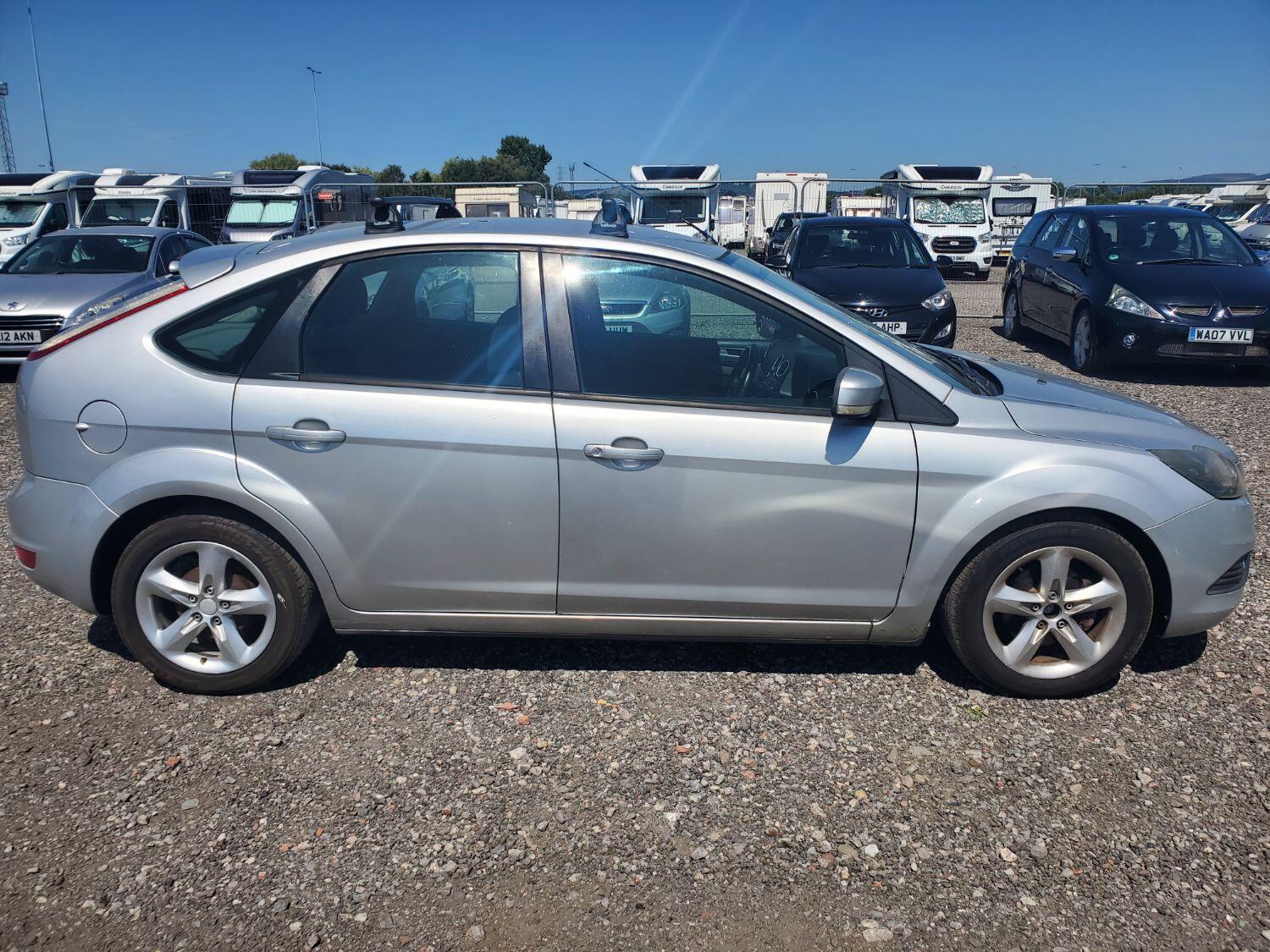 Used Ford Focus 2009 for sale - 76769263: Photo 10