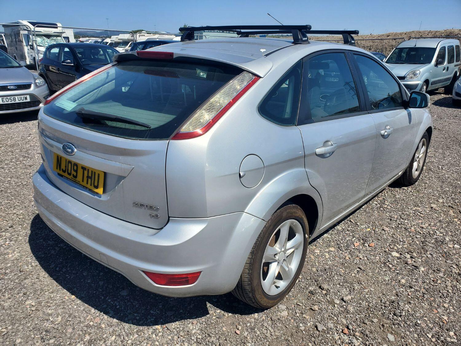 Used Ford Focus 2009 for sale - 76769263: Photo 7