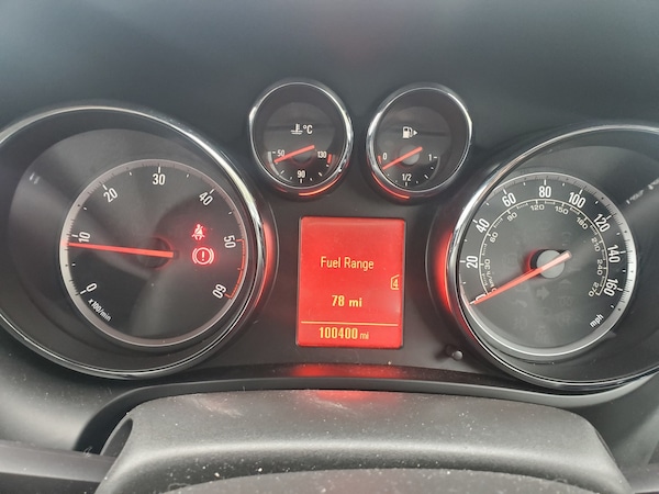 Used Vauxhall Zafira Tourer 2013 for sale - 76263387: Photo 11