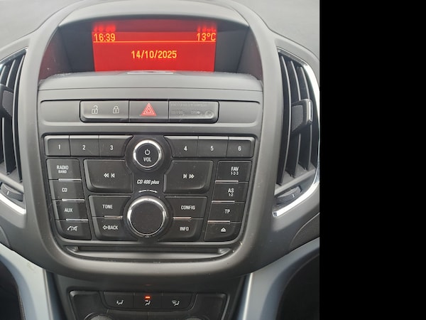 Used Vauxhall Zafira Tourer 2013 for sale - 76263387: Photo 12