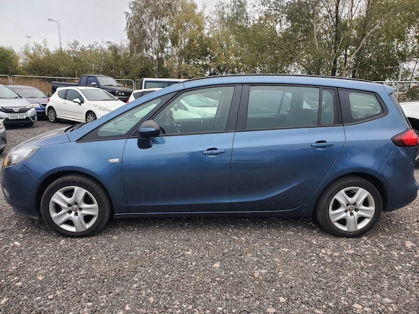 Used Vauxhall Zafira Tourer 2013 for sale - 76263387: Photo 5