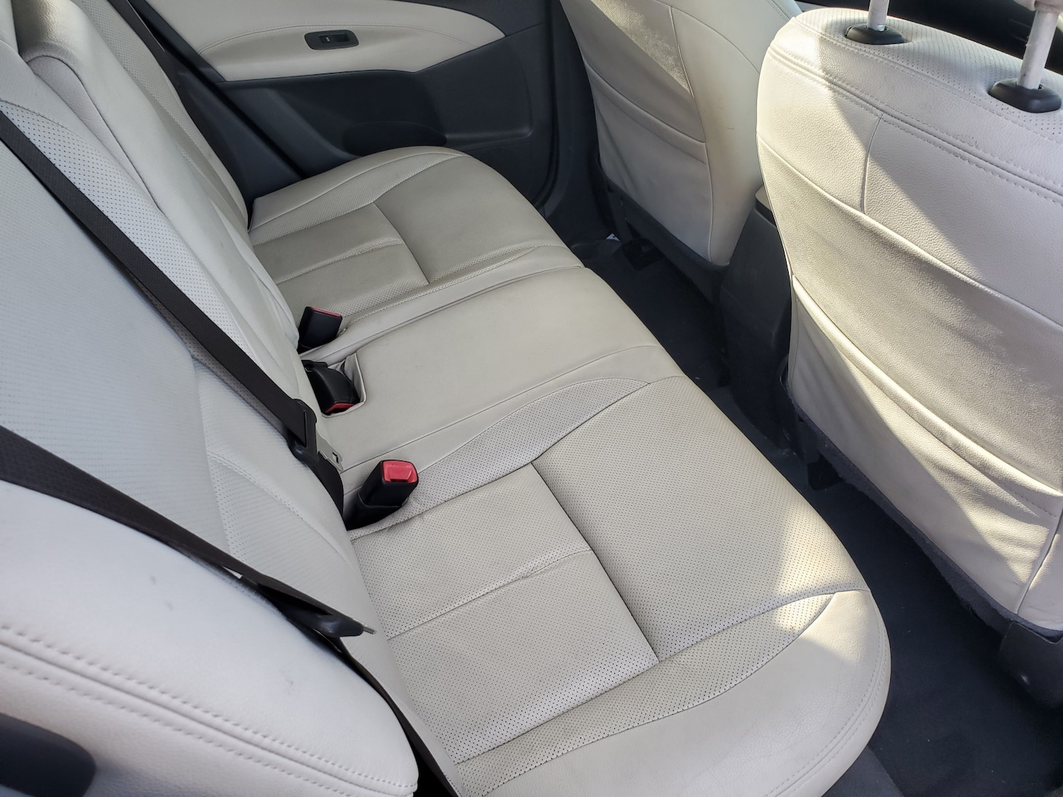 Used Toyota Auris 2010 for sale - 76263385: Photo 12