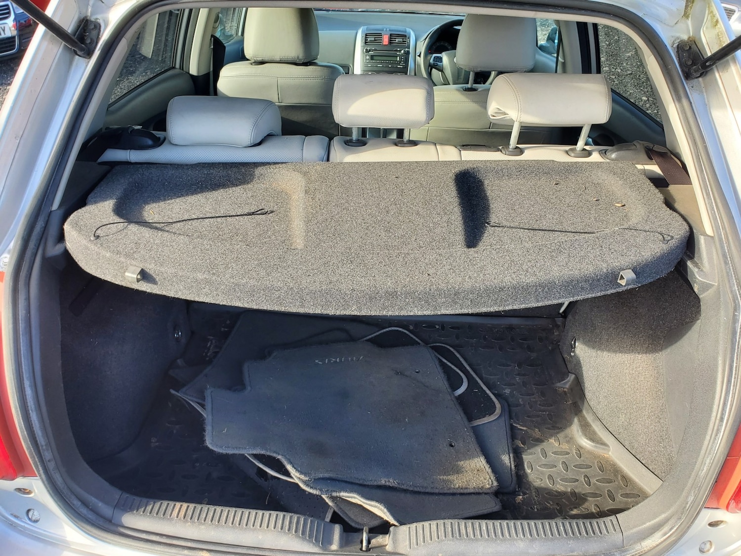 Used Toyota Auris 2010 for sale - 76263385: Photo 13