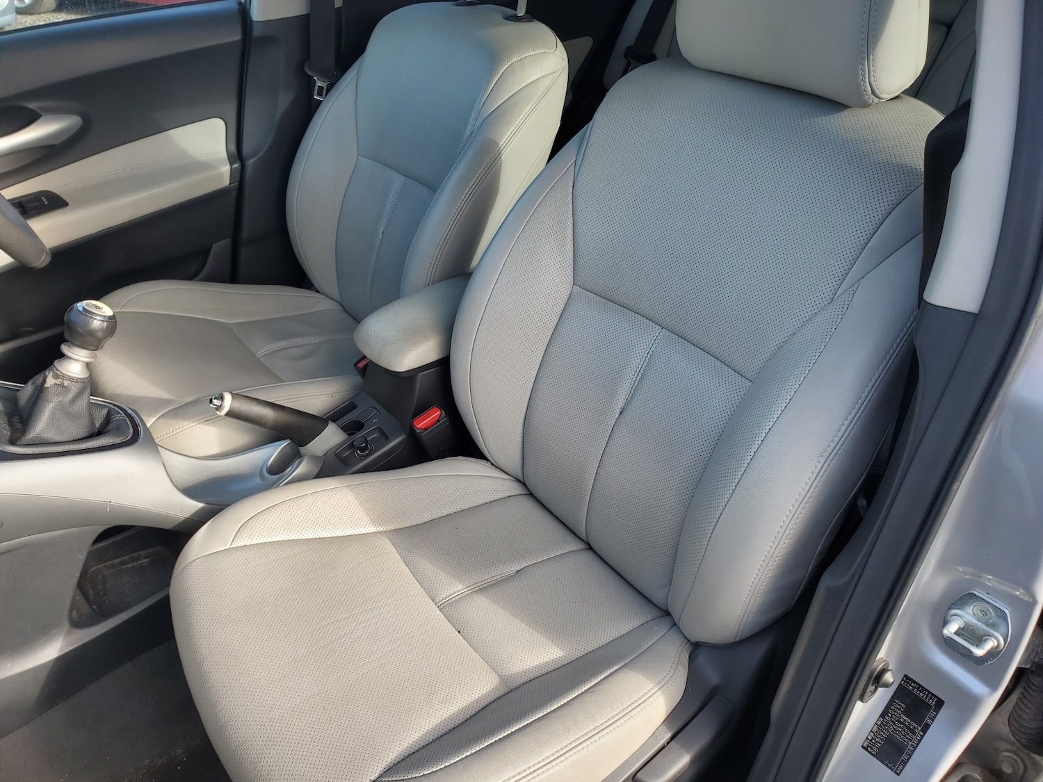 Used Toyota Auris 2010 for sale - 76263385: Photo 17