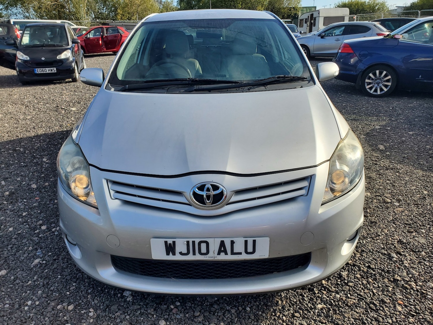 Used Toyota Auris 2010 for sale - 76263385: Photo 2