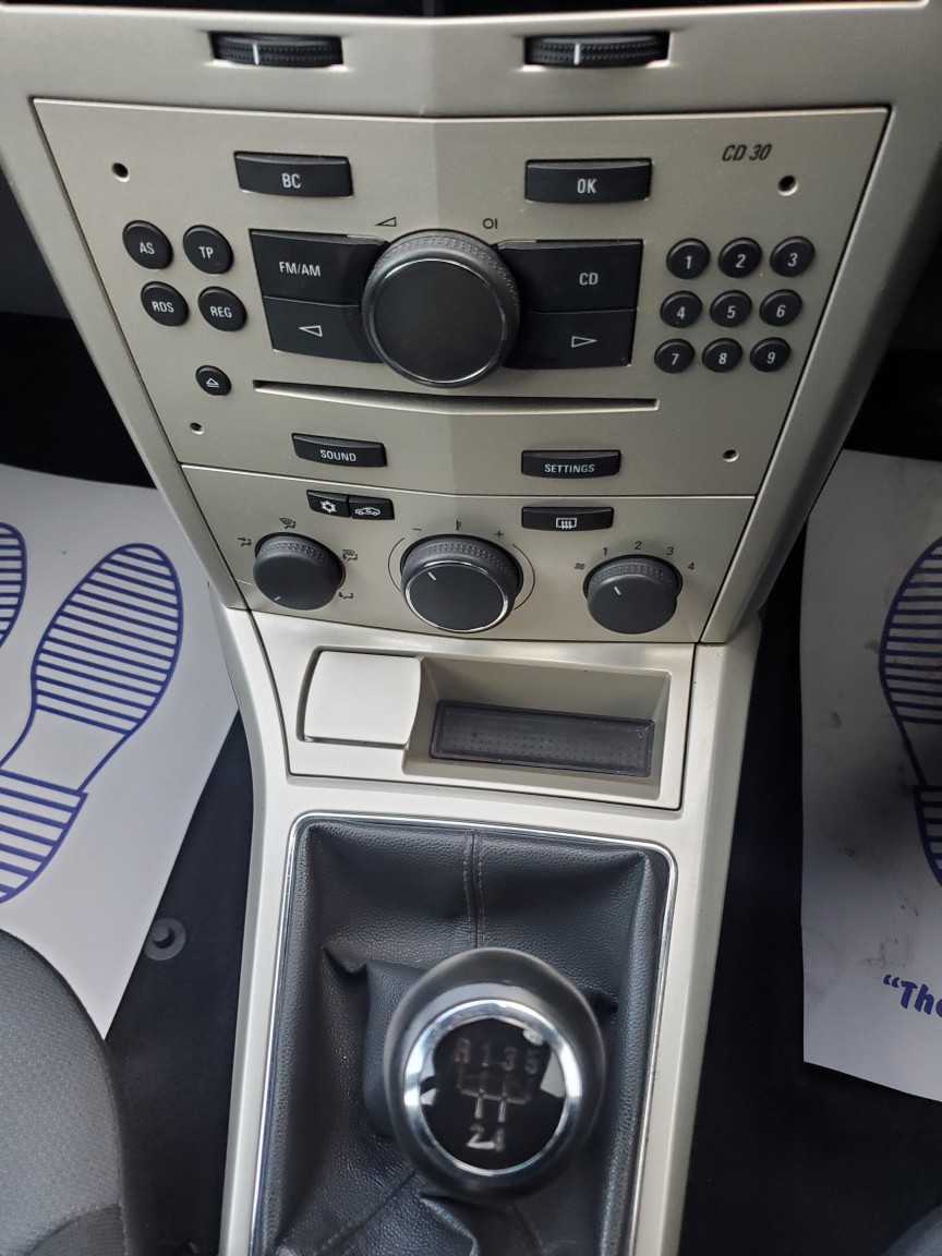 Used Vauxhall Astra 2008 for sale - 76439845: Photo 15