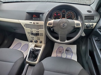 Used Vauxhall Astra 2008 for sale - 76439845: Photo