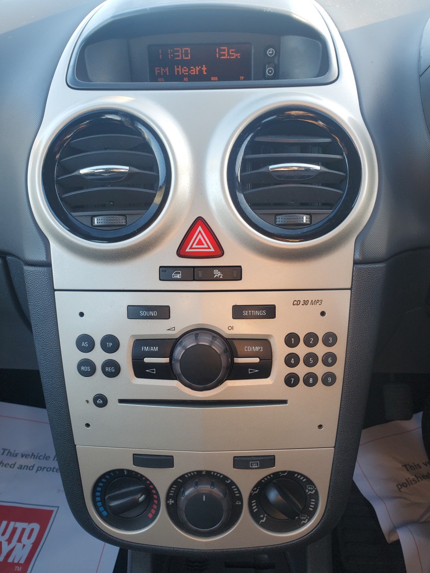 Used Vauxhall Corsa 2006 for sale - 77069116: Photo 14