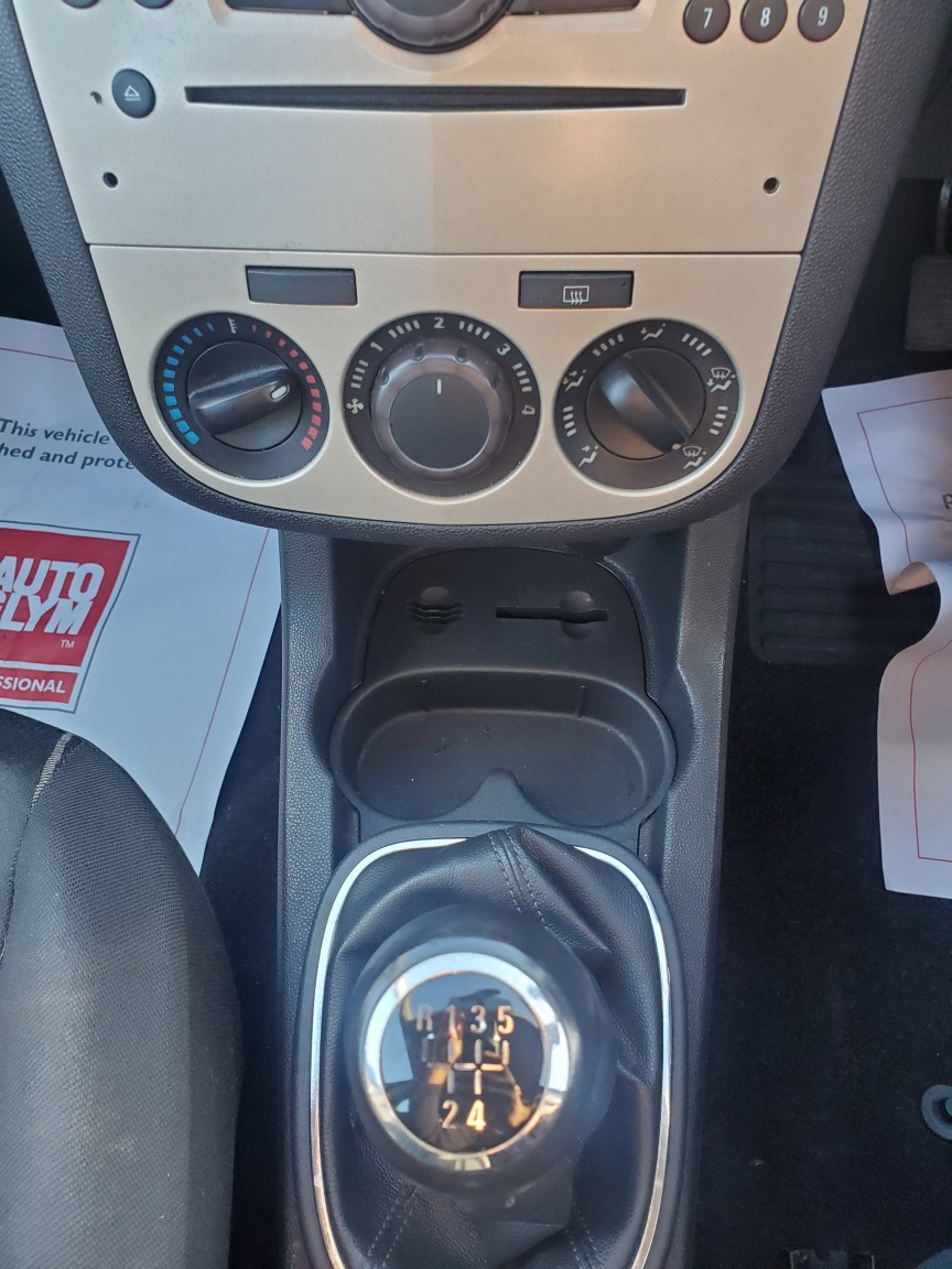 Used Vauxhall Corsa 2006 for sale - 77069116: Photo 15