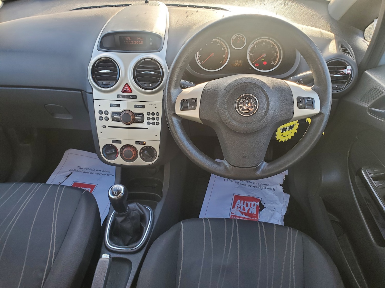 Used Vauxhall Corsa 2006 for sale - 77069116: Photo 2