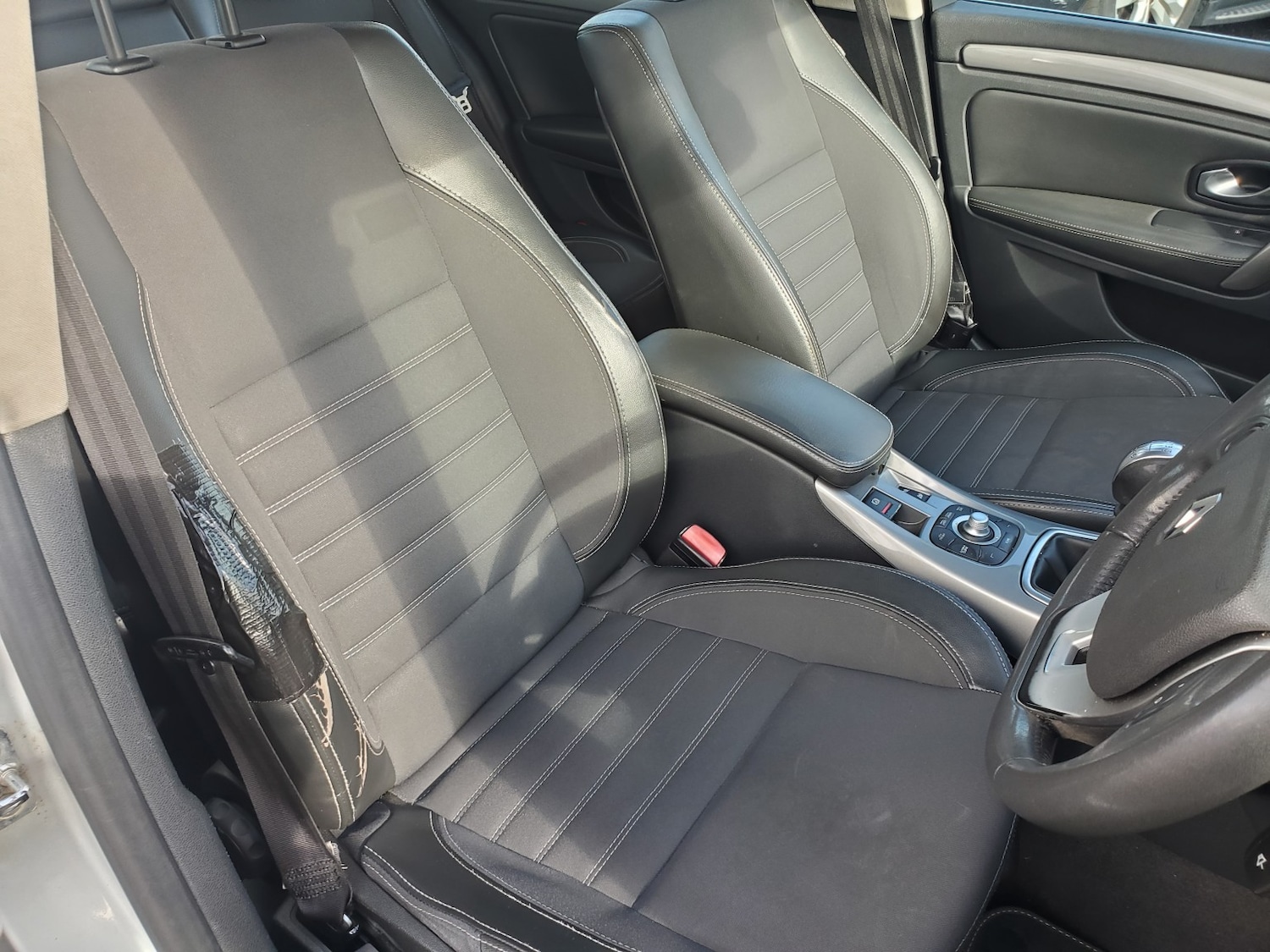 Used Renault Laguna 2011 for sale - 76396992: Photo 18