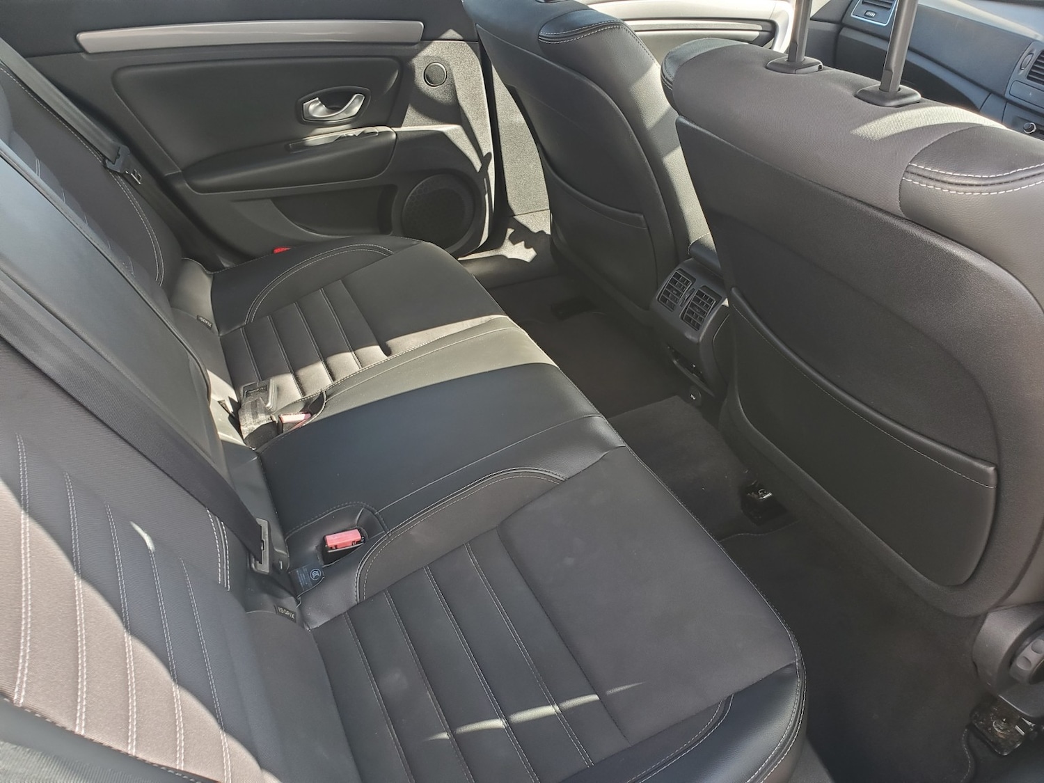 Used Renault Laguna 2011 for sale - 76396992: Photo 19