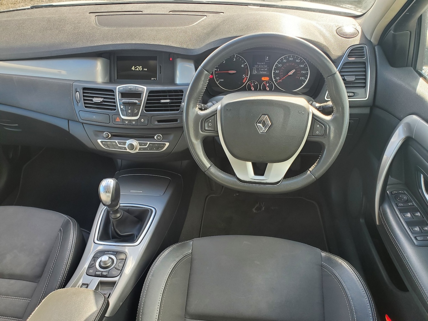 Used Renault Laguna 2011 for sale - 76396992: Photo 2