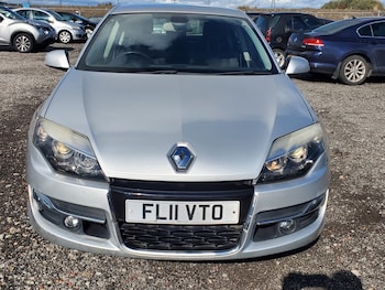 Used Renault Laguna 2011 for sale - 76396992: Photo