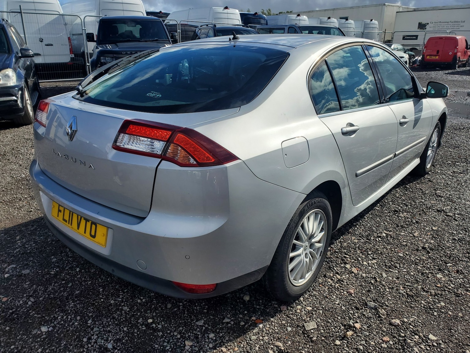 Used Renault Laguna 2011 for sale - 76396992: Photo 8