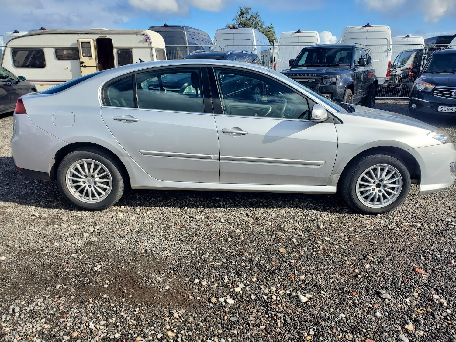 Used Renault Laguna 2011 for sale - 76396992: Photo 9