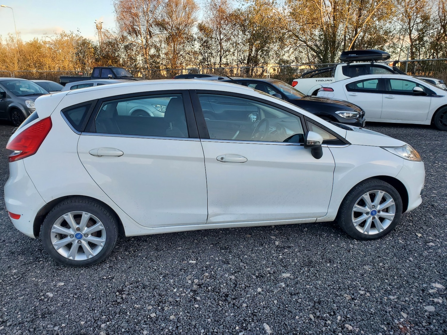 Used Ford Fiesta 2011 for sale - 76618760: Photo 9