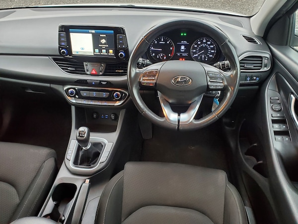 Used Hyundai i30 2020 for sale - 76198217: Photo 2