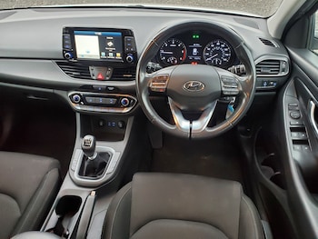 Used Hyundai i30 2020 for sale - 76198217: Photo 2