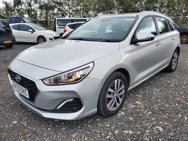 Used Hyundai i30 2020 for sale - 76198217: Photo 4