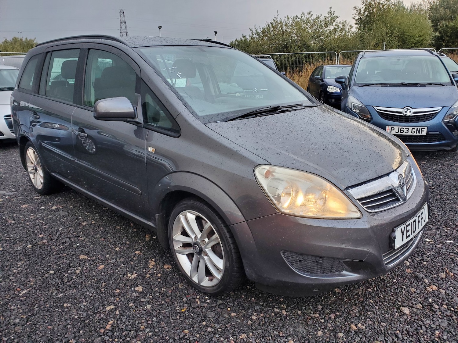 Used Vauxhall Zafira 2010 for sale - 76358067: Photo 1
