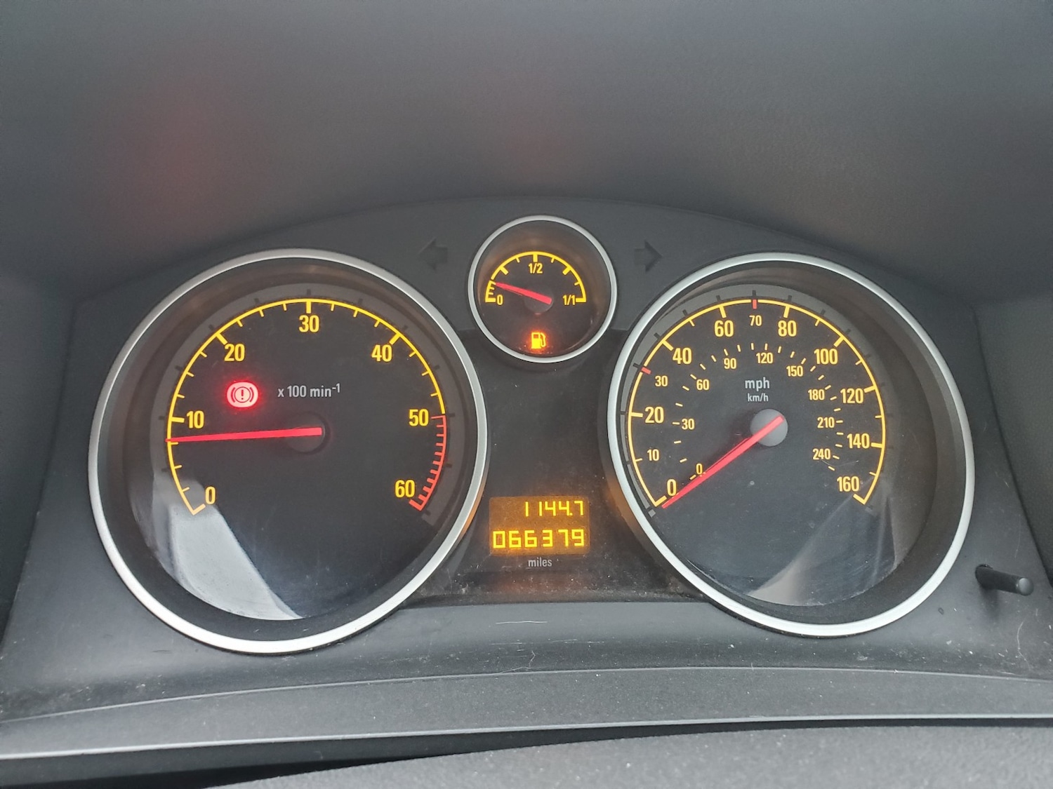 Used Vauxhall Zafira 2010 for sale - 76358067: Photo 5