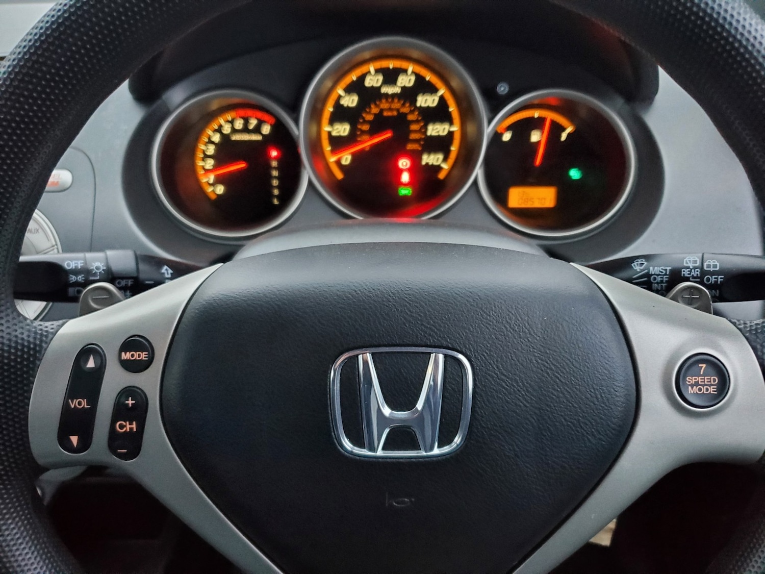 Used Honda Jazz 2006 for sale - 76471256: Photo 12