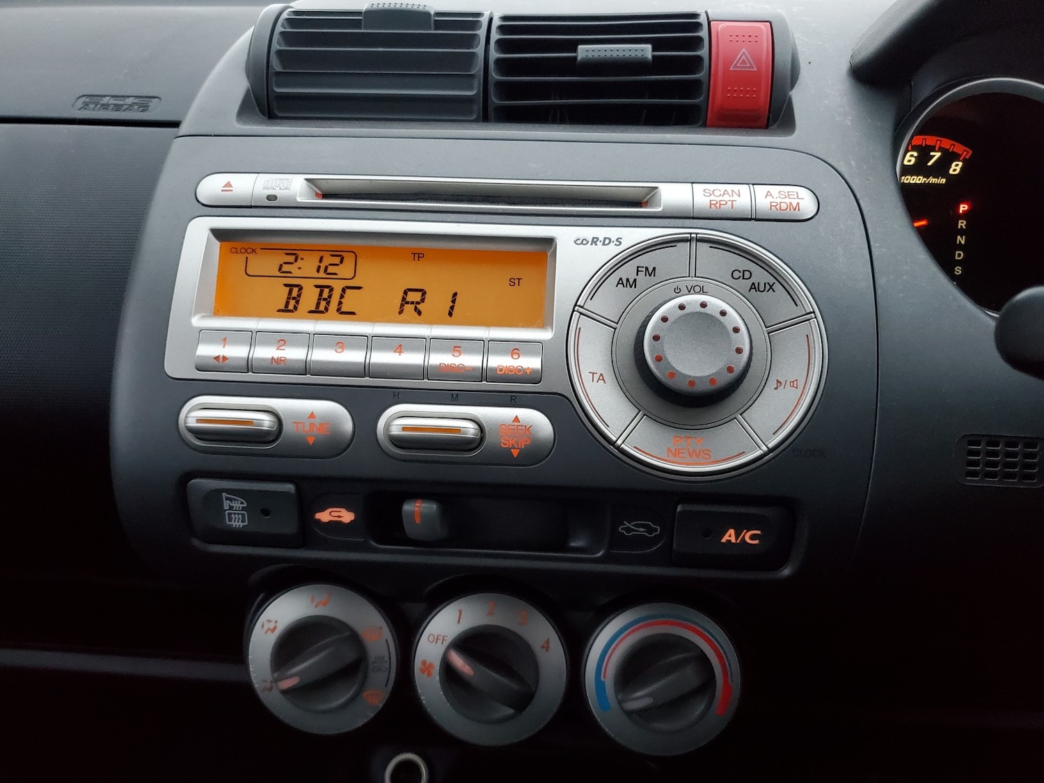 Used Honda Jazz 2006 for sale - 76471256: Photo 14