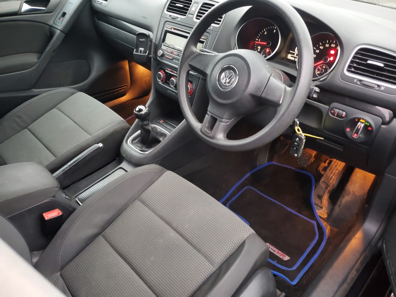 Used Volkswagen Golf 2010 for sale - 76725648: Photo 10