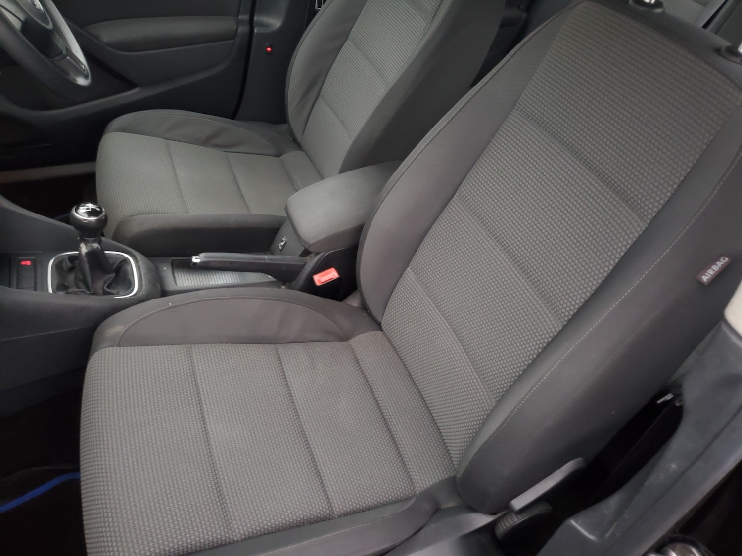 Used Volkswagen Golf 2010 for sale - 76725648: Photo 18