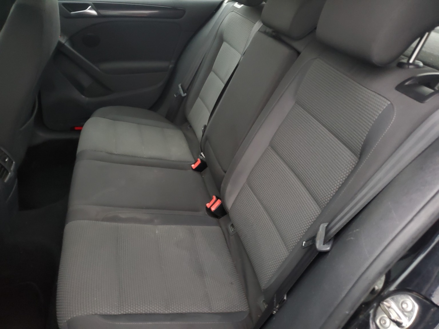 Used Volkswagen Golf 2010 for sale - 76725648: Photo 19