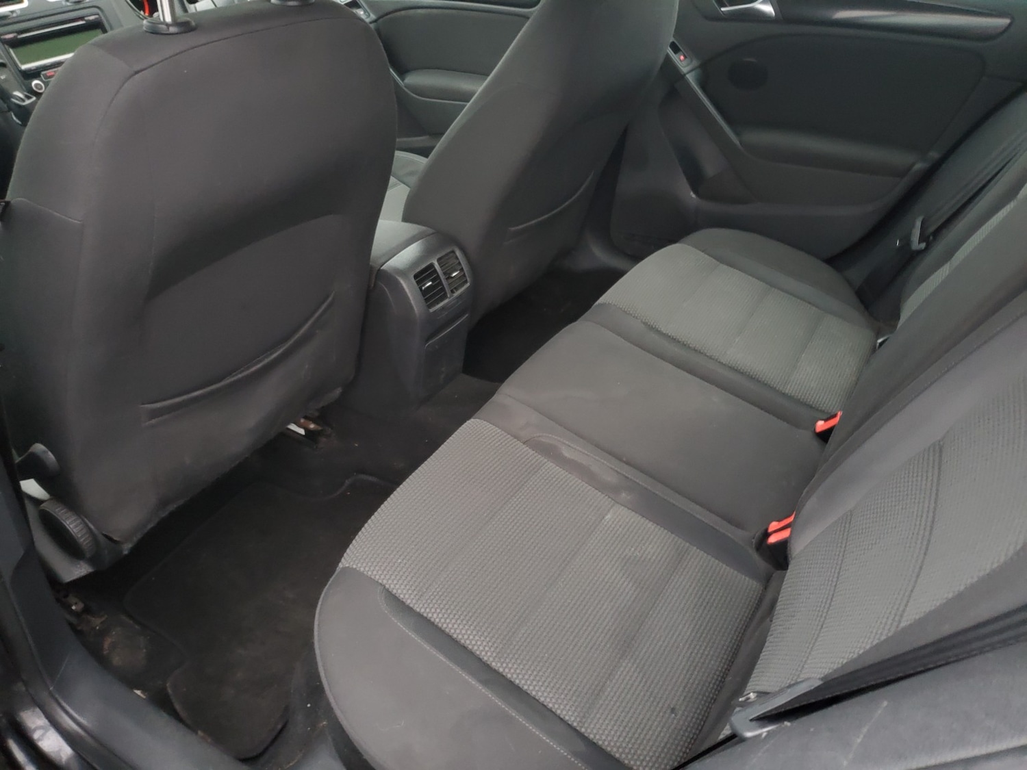 Used Volkswagen Golf 2010 for sale - 76725648: Photo 20