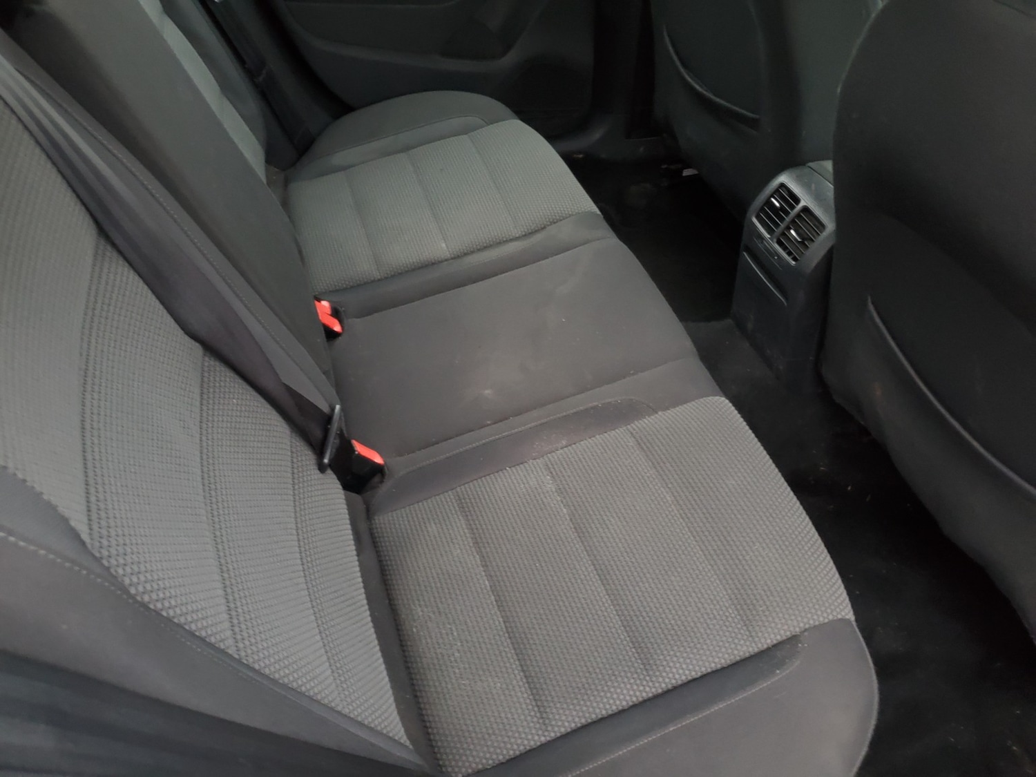 Used Volkswagen Golf 2010 for sale - 76725648: Photo 23