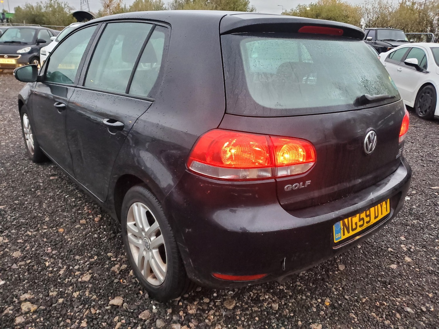 Used Volkswagen Golf 2010 for sale - 76725648: Photo 6