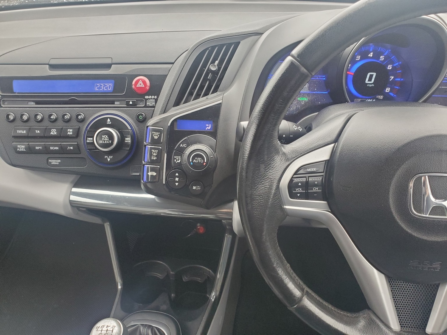 Used Honda CR-Z 2011 for sale - 76896981: Photo 14