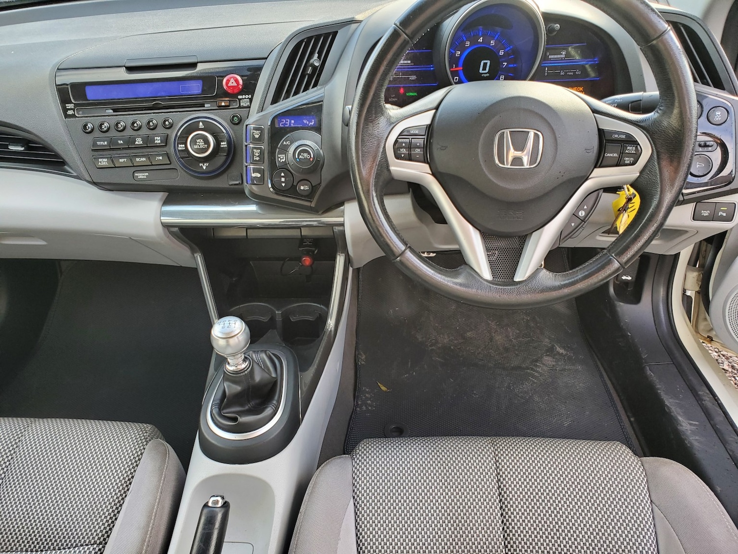 Used Honda CR-Z 2011 for sale - 76896981: Photo 4