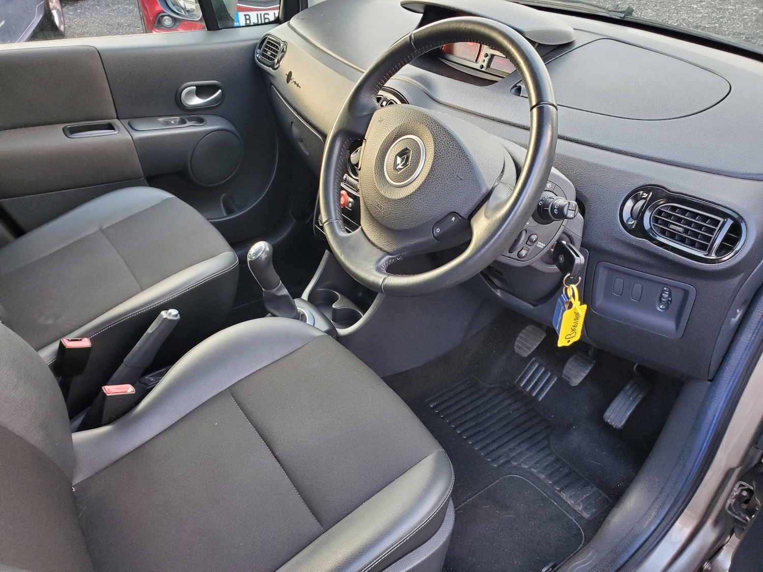 Used Renault Grand Modus 2011 for sale - 76312463: Photo 10