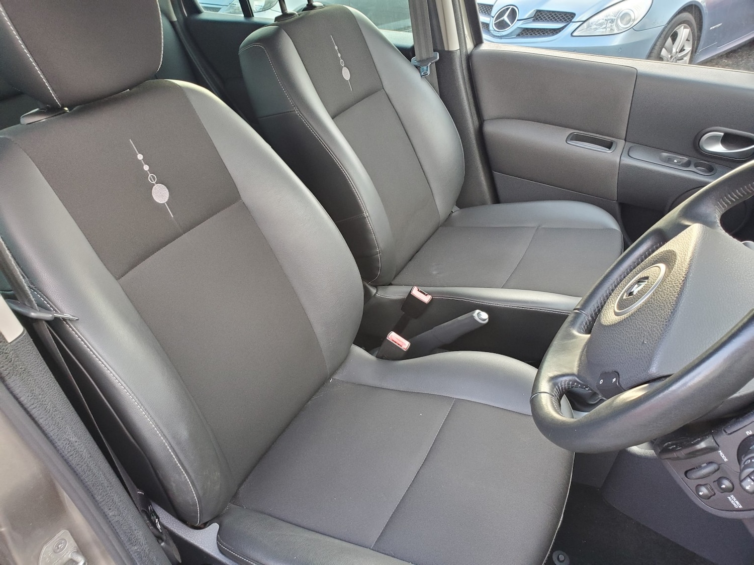 Used Renault Grand Modus 2011 for sale - 76312463: Photo 18