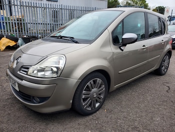 2011 - 1.2 TCe Dynamique 5-Door
