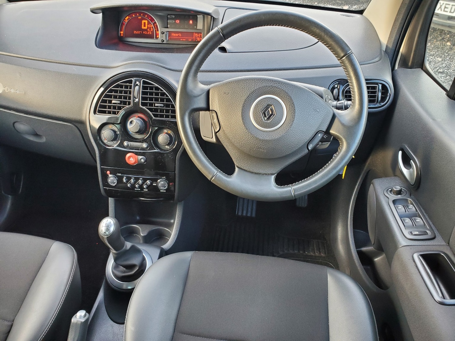 Used Renault Grand Modus 2011 for sale - 76312463: Photo 2